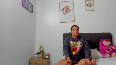 Eva y Mia online show from 02-25-26, 11:09