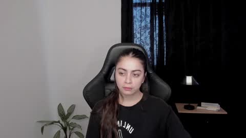 eva_monn online show from 01-12-25, 03:57