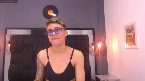 Snapshot of eva_monwalker chatting on 02-21-26, 02:51 Eva cute online show from 02-21-26, 02:51