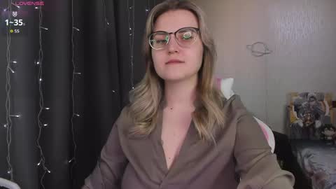 Eva online show from 03-17-26, 12:19