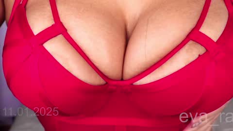 Snapshot of eva_ra chatting on 01-11-25, 09:46 Eva online show from 01-11-25, 09:46