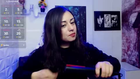 Eva online show from 10-24-25, 02:46