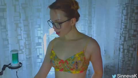 Snapshot of eva_sinn chatting on 02-27-25, 03:15 Hi there i am Eva and i wish create a nice community with you so join my Ticket Show for more pleasure online show from 02-27-25, 03:15