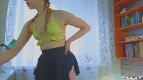 Snapshot of eva_sinn chatting on 03-01-25, 09:40 Hi there i am Eva and i wish create a nice community with you so join my Ticket Show for more pleasure online show from 03-01-25, 09:40