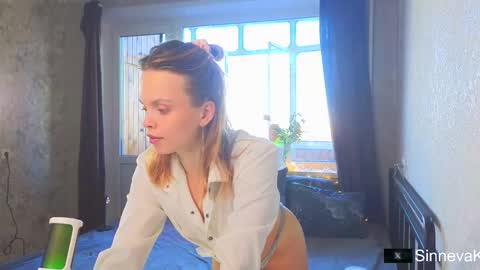 Snapshot of eva_sinn chatting on 09-16-25, 11:44 Hi there i am Eva and i wish create a nice community with you so join my Ticket Show for more pleasure online show from 09-16-25, 11:44