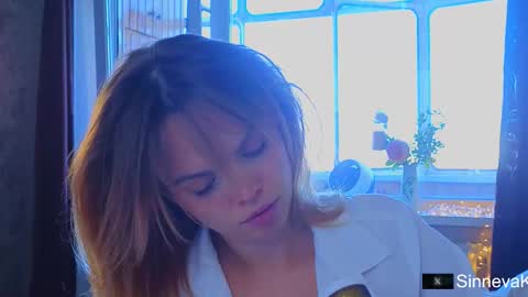 Snapshot of eva_sinn chatting on 10-11-25, 11:20 Hi there i am Eva and i wish create a nice community with you so join my Ticket Show for more pleasure online show from 10-11-25, 11:20