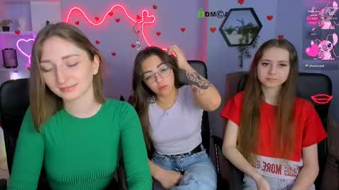 Eva online show from 04-17-26, 05:54