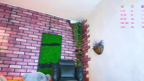 Eva online show from 01-13-25, 09:42