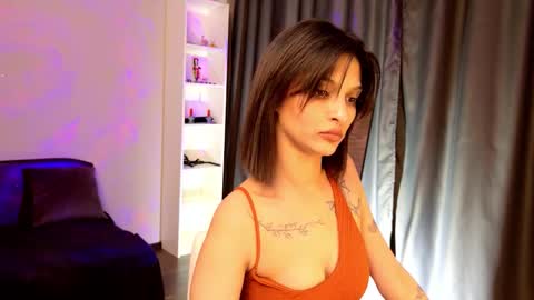 Snapshot of eva_sterling_ chatting on 02-10-26, 06:23 Eva Sterling online show from 02-10-26, 06:23