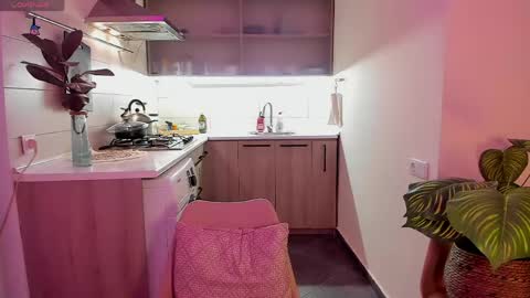 Fansly -  - use this referral link to support me  online show from 04-18-26, 06:45