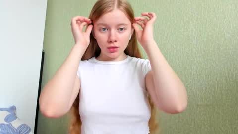 Eva online show from 10-26-25, 07:36