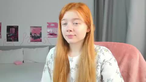 Snapshot of eva_tomiok chatting on 06-25-26, 04:45 Eva online show from 06-25-26, 04:45