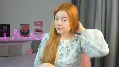Snapshot of eva_tomiok chatting on 06-30-26, 04:24 Eva online show from 06-30-26, 04:24