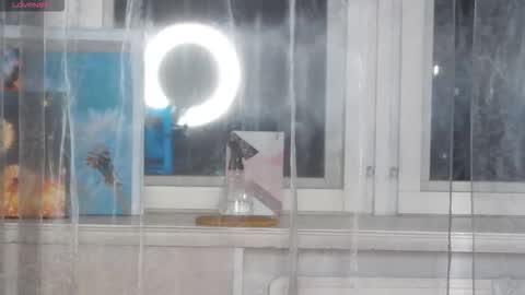 eva varnerr online show from 12-01-25, 07:19