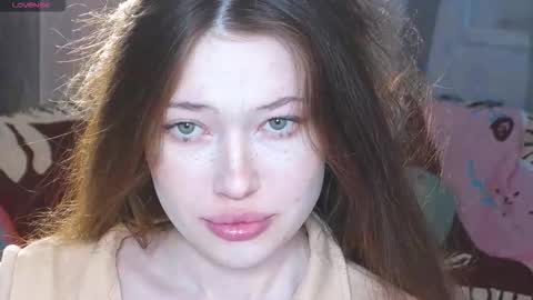 eva varnerr online show from 12-19-25, 01:12