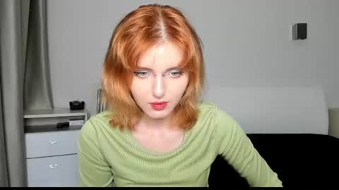 Snapshot of eva_vv chatting on 06-30-26, 10:11 Eva online show from 06-30-26, 10:11
