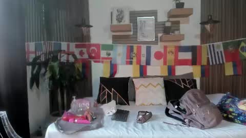 Snapshot of evaa_campbell chatting on 06-20-26, 12:08 Eva online show from 06-20-26, 12:08