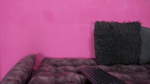 Snapshot of evaa_greey chatting on 02-04-25, 12:40 Eva Grey online show from 02-04-25, 12:40