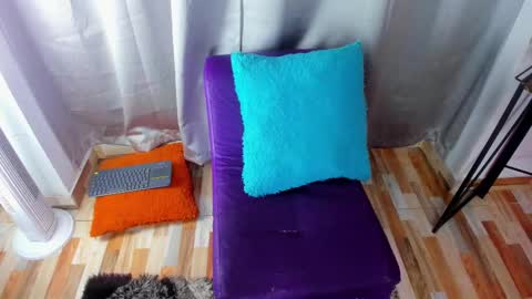 Snapshot of evaa_greey chatting on 02-24-25, 09:52 Eva Grey online show from 02-24-25, 09:52