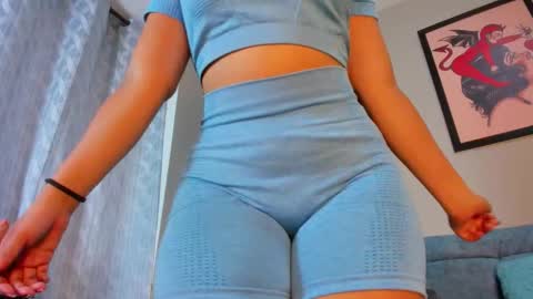 Snapshot of evaa_greey chatting on 10-15-25, 08:20 Eva Grey online show from 10-15-25, 08:20