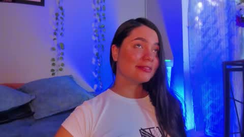 Snapshot of evaa_greey chatting on 12-03-25, 08:07 Eva Grey online show from 12-03-25, 08:07