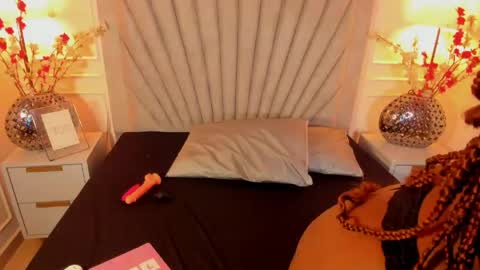 Snapshot of evaa_martinez chatting on 06-06-26, 03:44 Eva online show from 06-06-26, 03:44