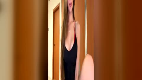Eva online show from 06-18-26, 10:03