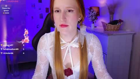 EvaBellea online show from 06-03-26, 02:33