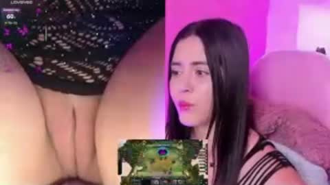 Snapshot of evabloom_ chatting on 07-30-26, 10:09 EvaBloom online show from 07-30-26, 10:09