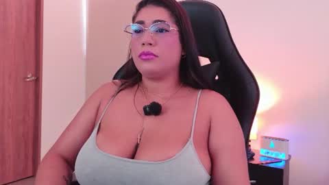 Jenny Carters online show from 07-18-26, 07:28
