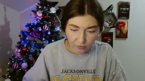 Evachaturbatte online show from 12-15-25, 10:08