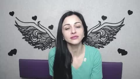 EvaClarkk online show from 04-30-26, 05:47