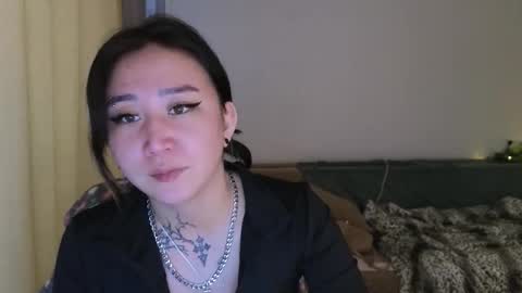 Eva online show from 10-12-25, 10:25