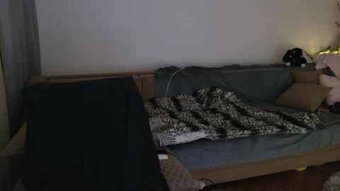 Eva online show from 10-14-25, 06:09