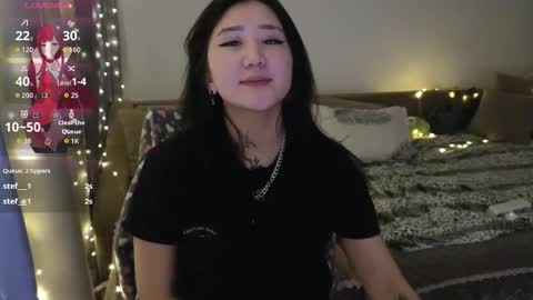 Eva online show from 11-05-25, 01:38