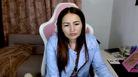 Eva online show from 02-18-25, 12:48