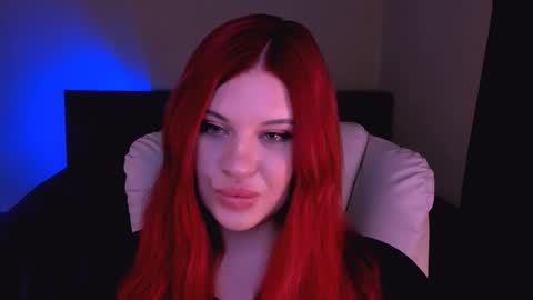 Snapshot of evaharve chatting on 11-24-25, 11:37 Eva online show from 11-24-25, 11:37