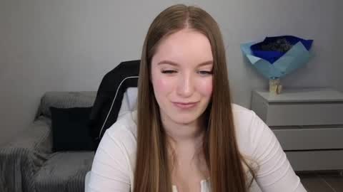 Eva online show from 12-20-24, 06:29