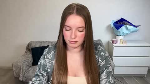 Snapshot of evajuly chatting on 02-22-26, 06:06 Eva online show from 02-22-26, 06:06