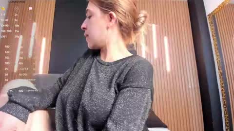 Eva online show from 05-25-26, 01:39