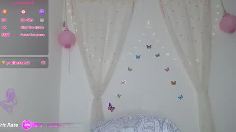 Snapshot of evaluna_horny_ chatting on 10-29-25, 09:27 evaluna horny online show from 10-29-25, 09:27