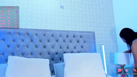 Snapshot of evalunna__ chatting on 11-08-25, 06:51 Eva Luna online show from 11-08-25, 06:51