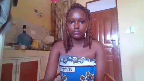 Snapshot of evamyler chatting on 09-14-25, 08:13 evamyler online show from 09-14-25, 08:13