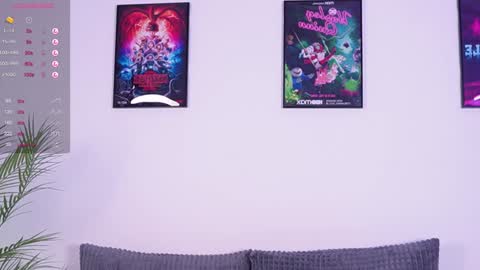 evan_white_ online show from 12-12-24, 12:44