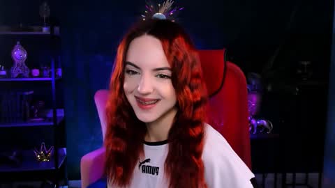 Eva  online show from 09-17-25, 09:44