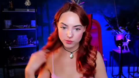 Snapshot of evanellson chatting on 06-10-26, 12:15 Eva online show from 06-10-26, 12:15