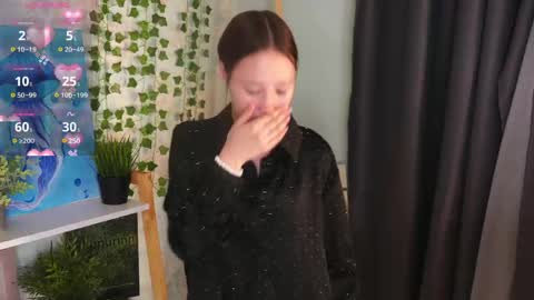 Hello im Lia online show from 05-31-26, 04:03