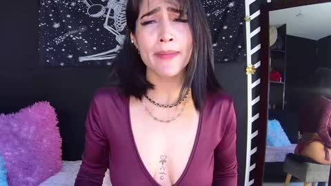 Snapshot of evangelinecors chatting on 02-23-25, 02:25 Eva online show from 02-23-25, 02:25