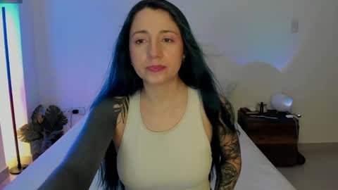 Snapshot of evangelinelovee chatting on 05-30-26, 12:08 Evangeline online show from 05-30-26, 12:08