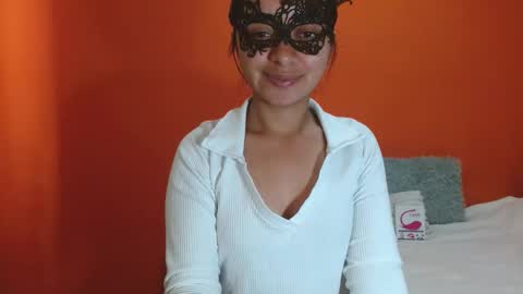 evangelinne_01 online show from 12-02-25, 02:23